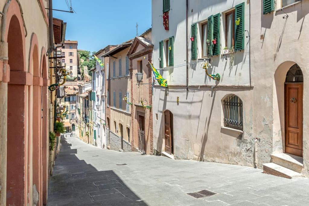 Mojito - Porta Ovile Nel Centro Storico Di Sienne Extérieur photo